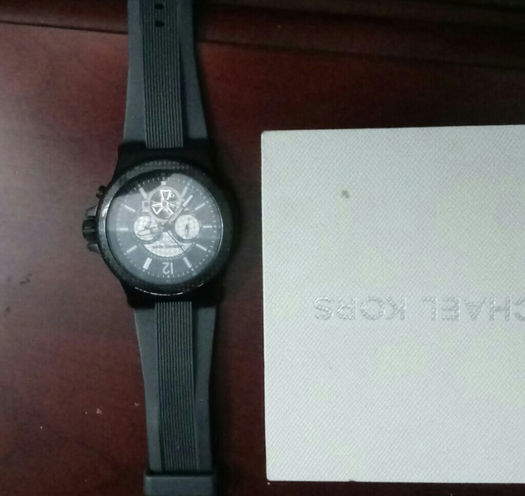 Michael kors watch - Picture 2 of 2